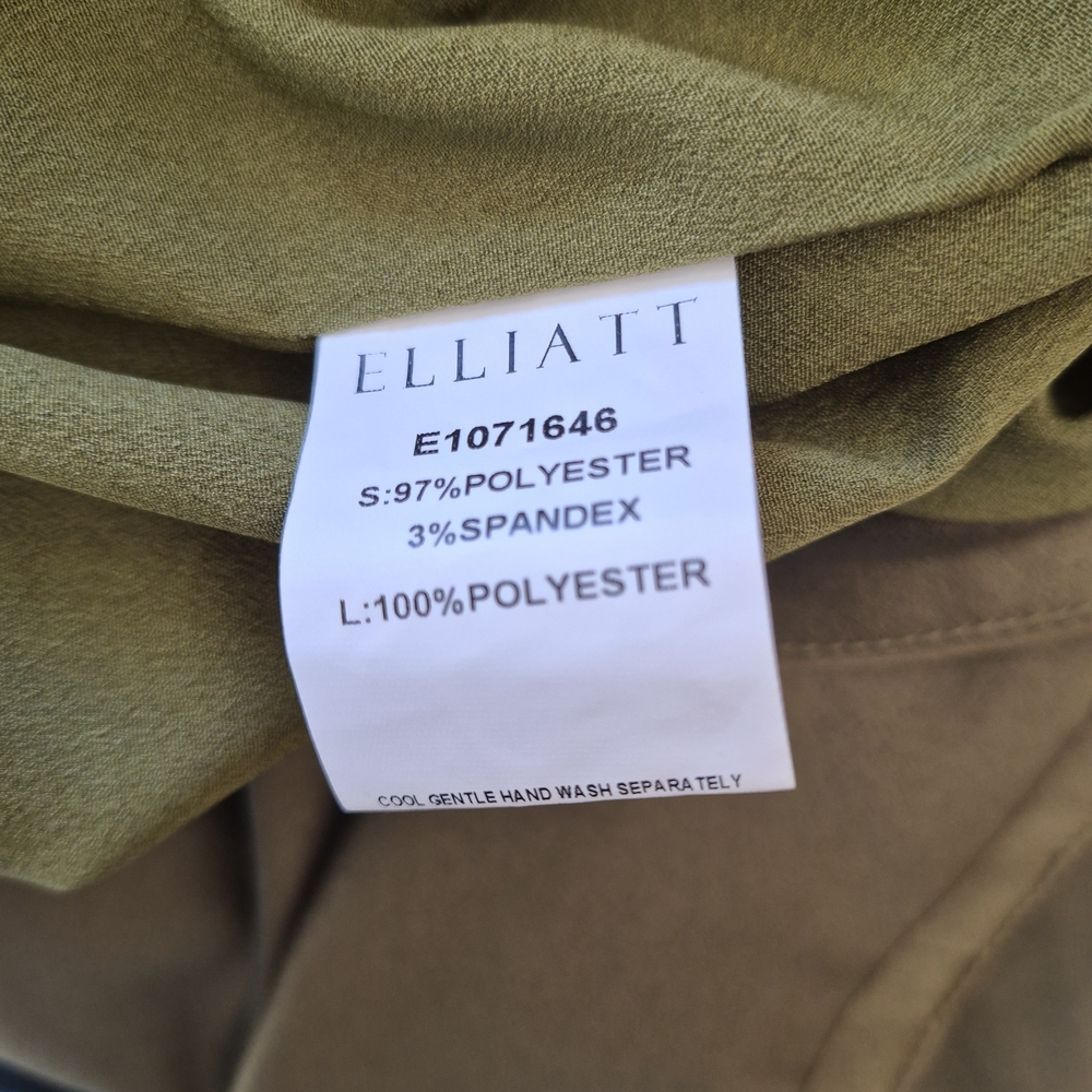 Elliatt Olive Backless Asymmetrical Dress - Picture 5 of 7